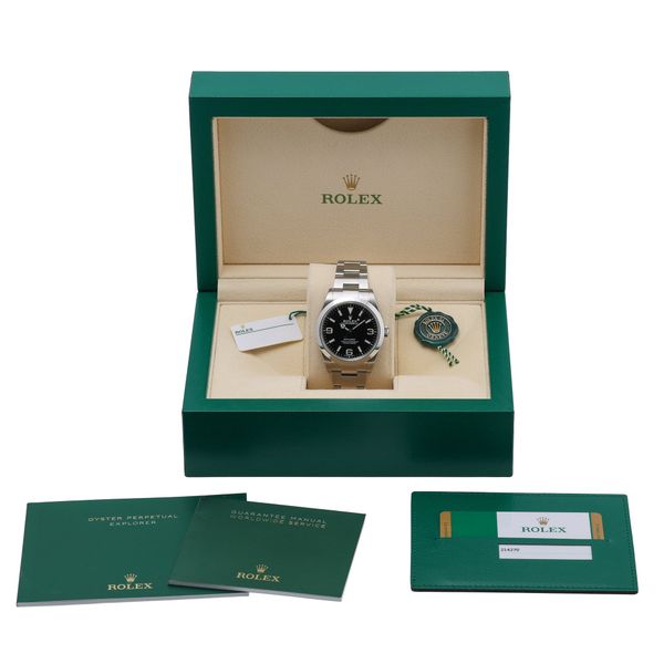 Rolex Explorer 214270